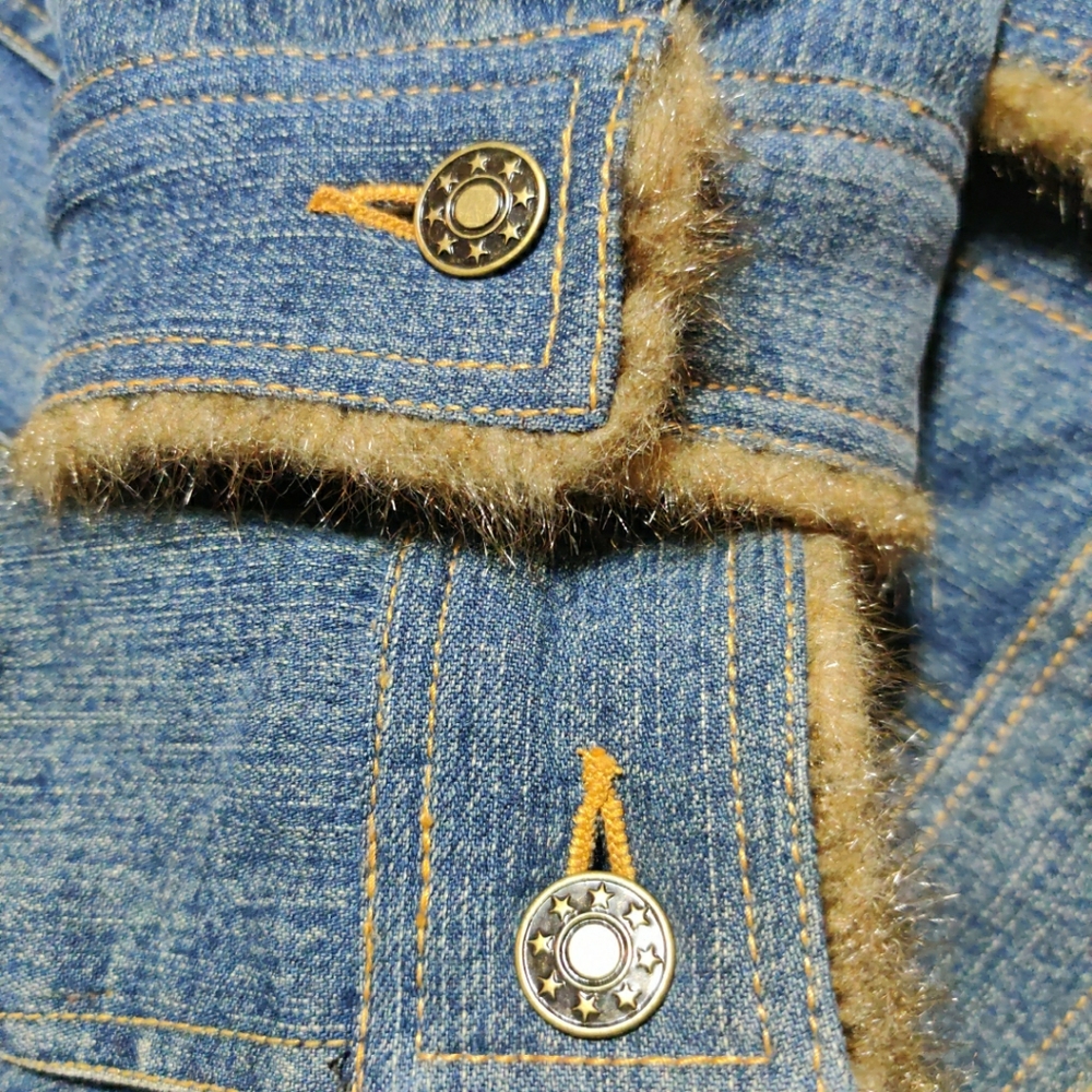 Marvin Richards 1990’s Faux Fur Vintage Denim Jacket - Picture 3 of 10
